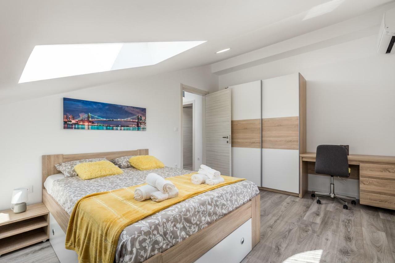 Luxury Apartment La Es Marčelji Exteriör bild